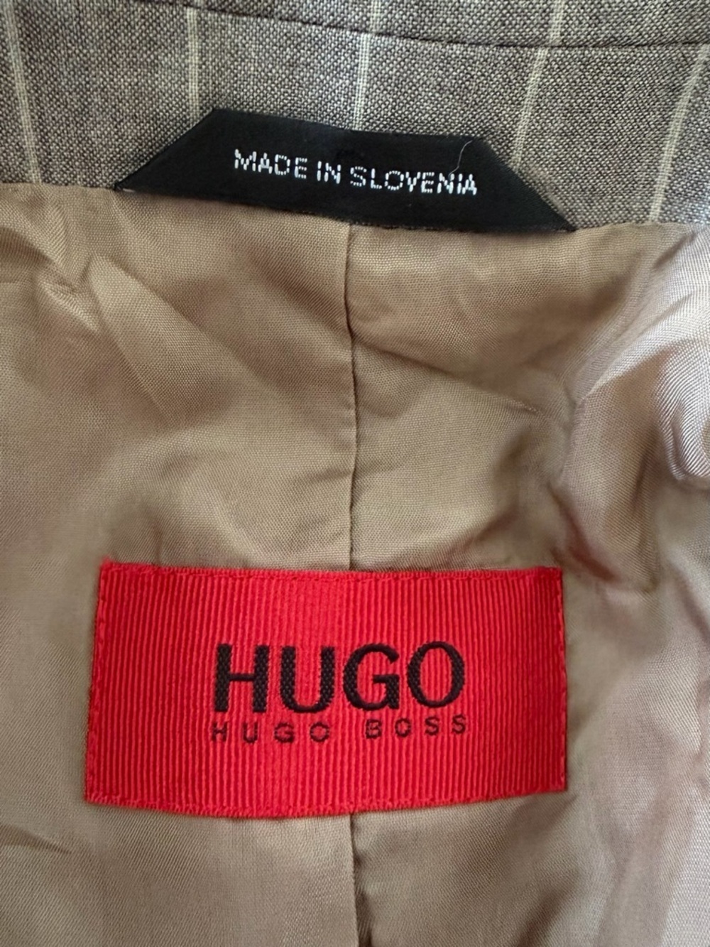 Hugo Boss Suit Set - Picture 5 of 12